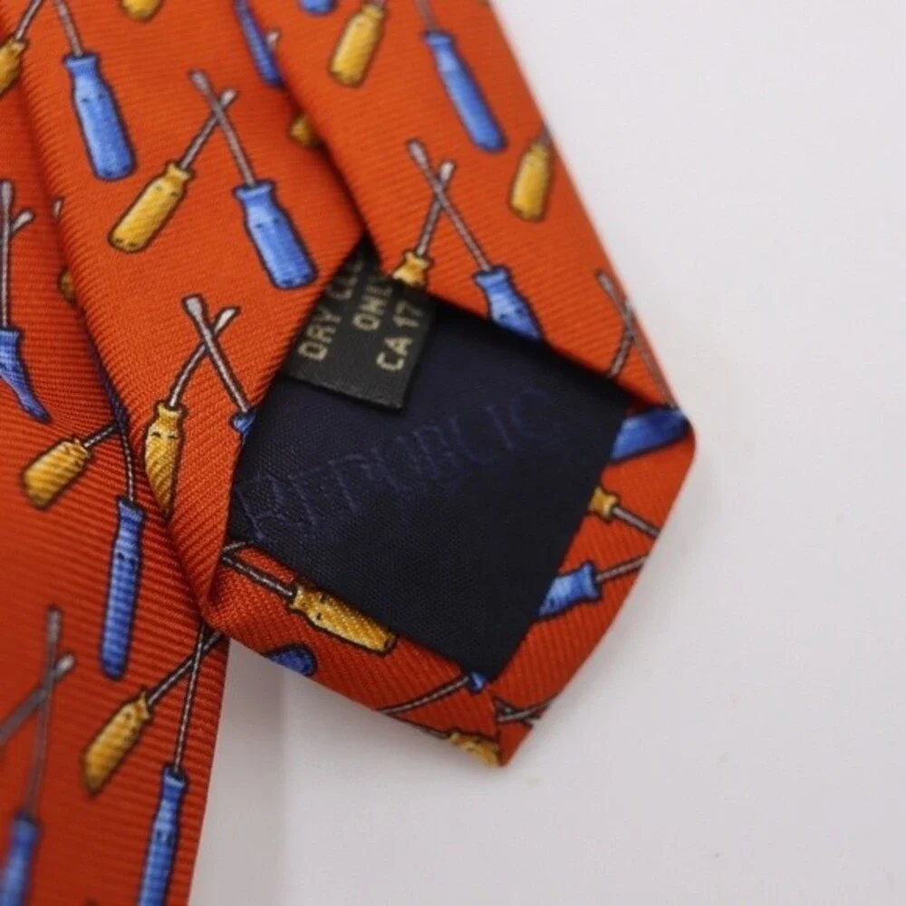 Banana Republic Orange Tool Screwdriver Novelty Print Necktie 100% Silk Tie